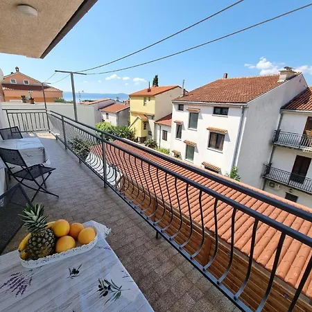 Ferienwohnung Fur 5 Personen Ca 80 Qm In Crikvenica, Kvarner Bucht Und Umgebung Апартаменты *